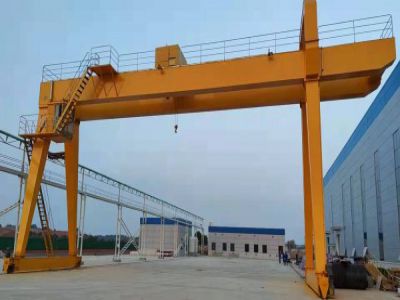 門式起重機的防搖擺技術如何提升作業效率？